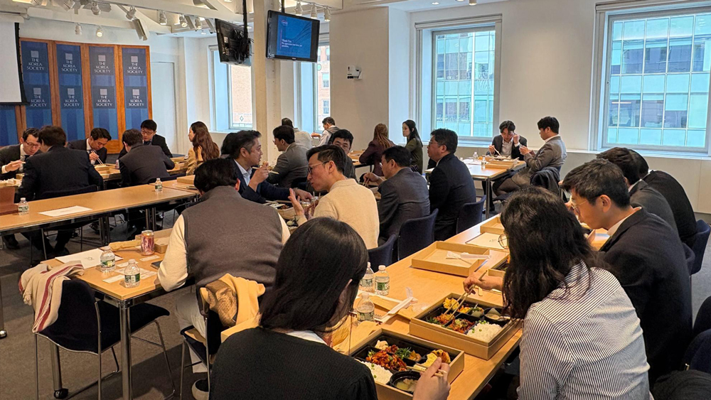 US M&A Market Trends and the Outlook for the Private Equity Secondary Market