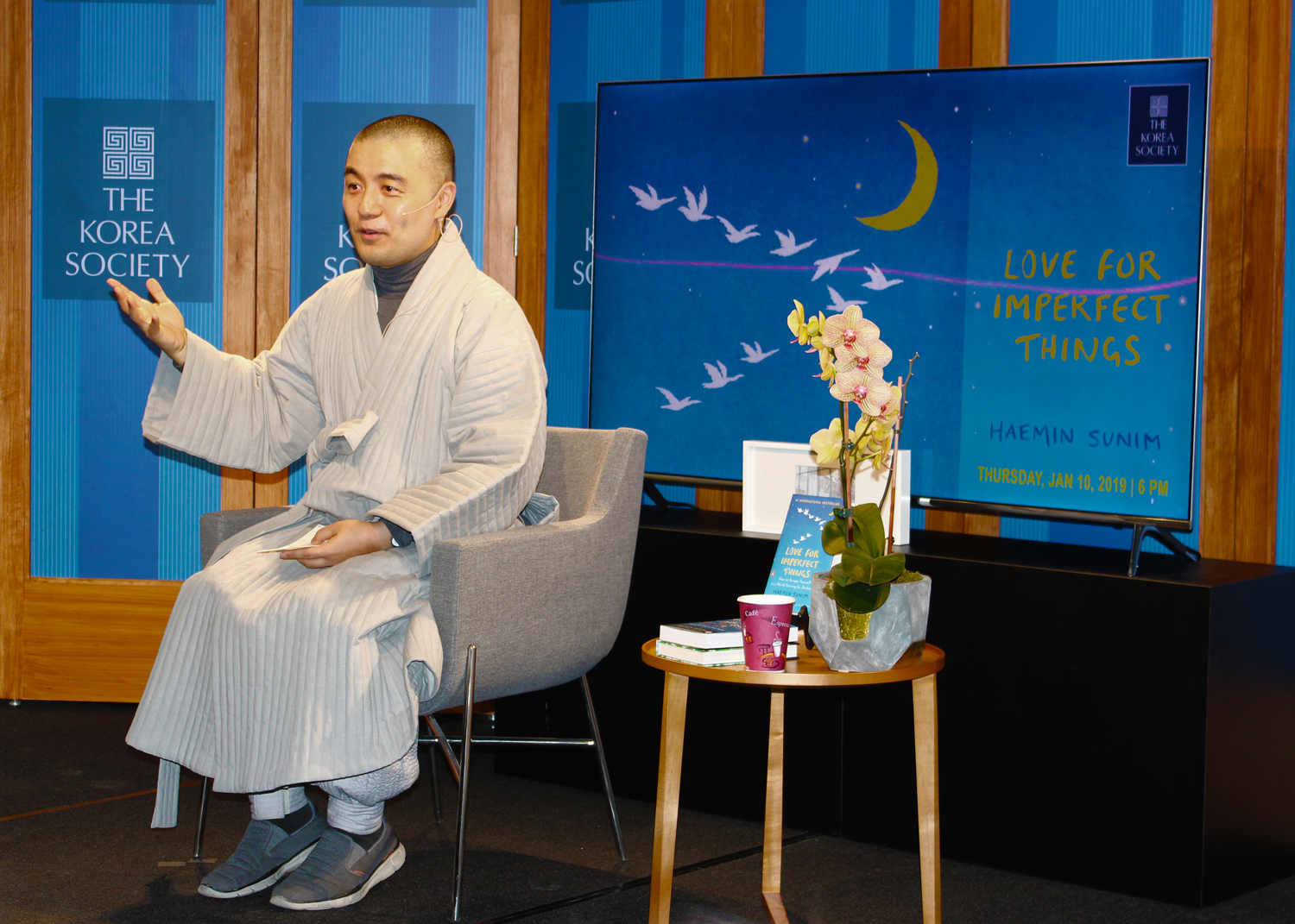 Love for Imperfect Things: How to Accept Yourself in a World Striving for Perfection with Haemin Sunim