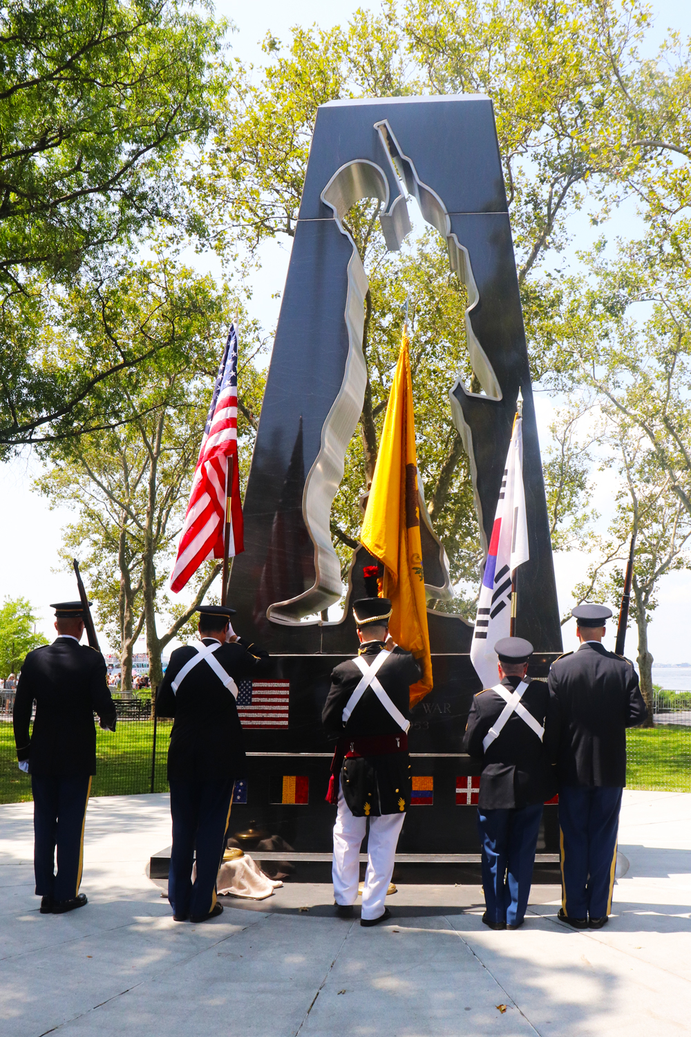 ARMISTICE DAY SALUTE 2019